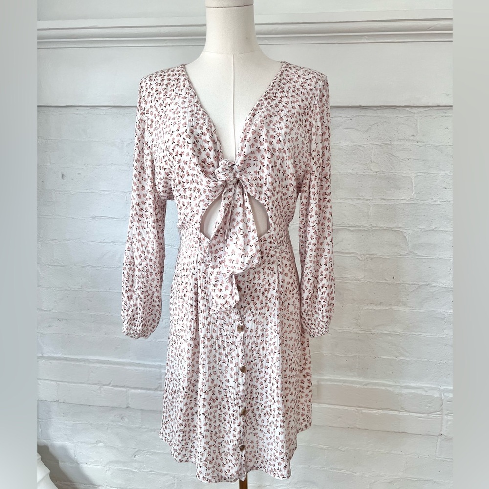 Faithfull The Brand Trinidad Mini Dress Rae Pink Ditzy Floral Tie Front Cut Out - Picture 16 of 16